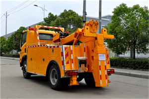 漕河泾高速路拖车费